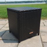 Table d’appoint en osier noir